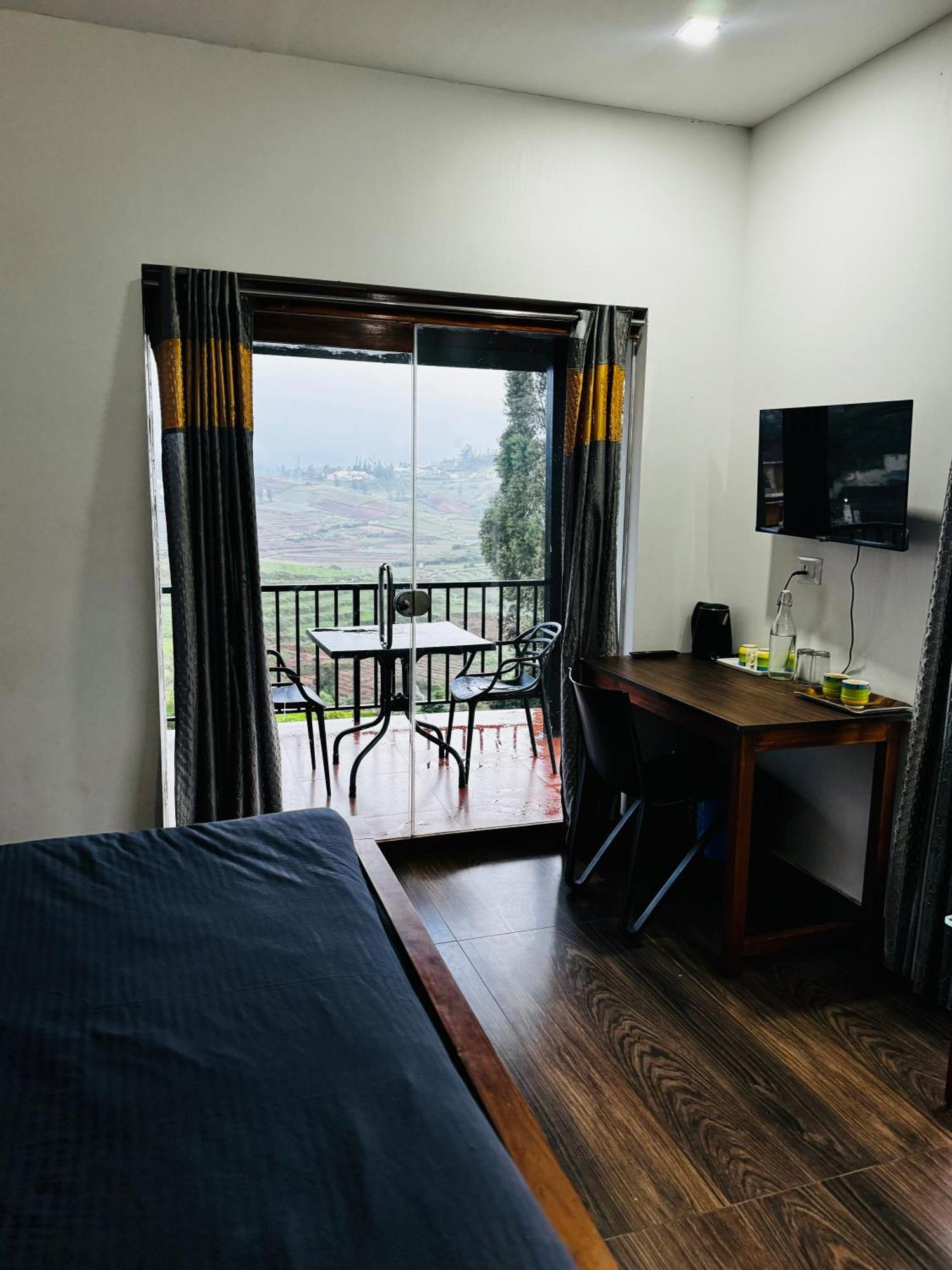 The Wooden Springs Bed and Breakfast Ooty Eksteriør billede